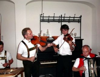 2008: Appenzeller Echo meets Tobias Preisig (Jazz Geiger)
